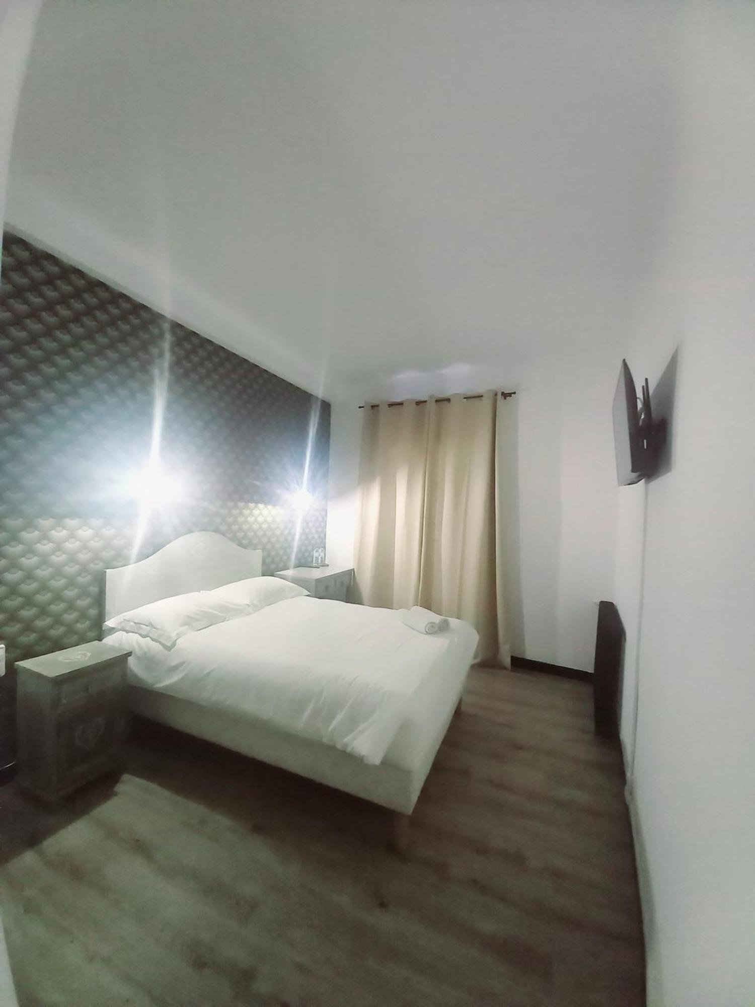Hotel Restaurant Le Costabonne 프랏드몰로라프레스테 외부 사진